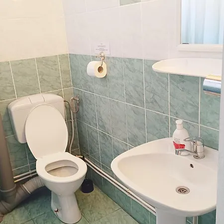 Pensiunea Valea Cernei Casa de hóspedes 2*