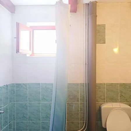Pensiunea Valea Cernei Casa de hóspedes 2*
